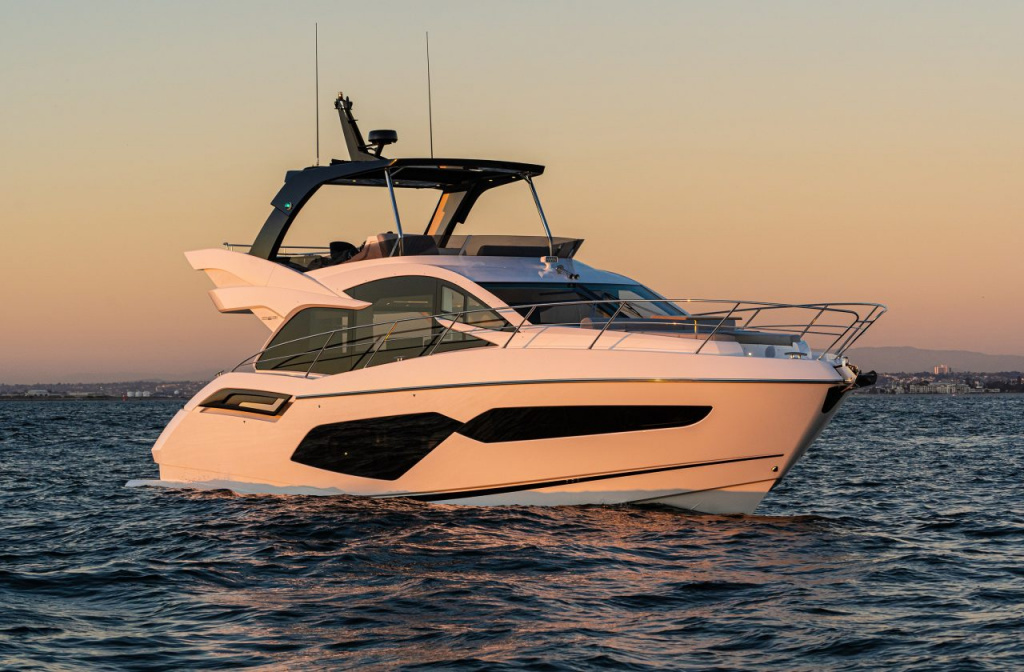 Sunseeker 55 Manhattan.jpg Sunseeker 55 Manhattan.jpg