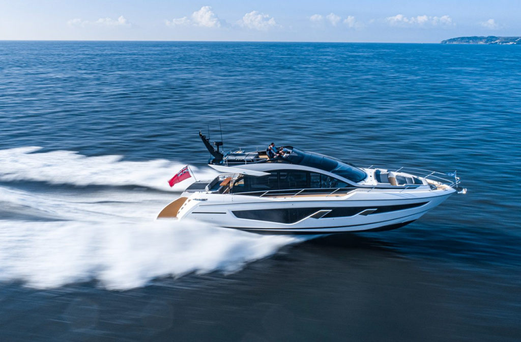 Sunseeker 65 Sport Yacht.jpg Sunseeker 65 Sport Yacht.jpg