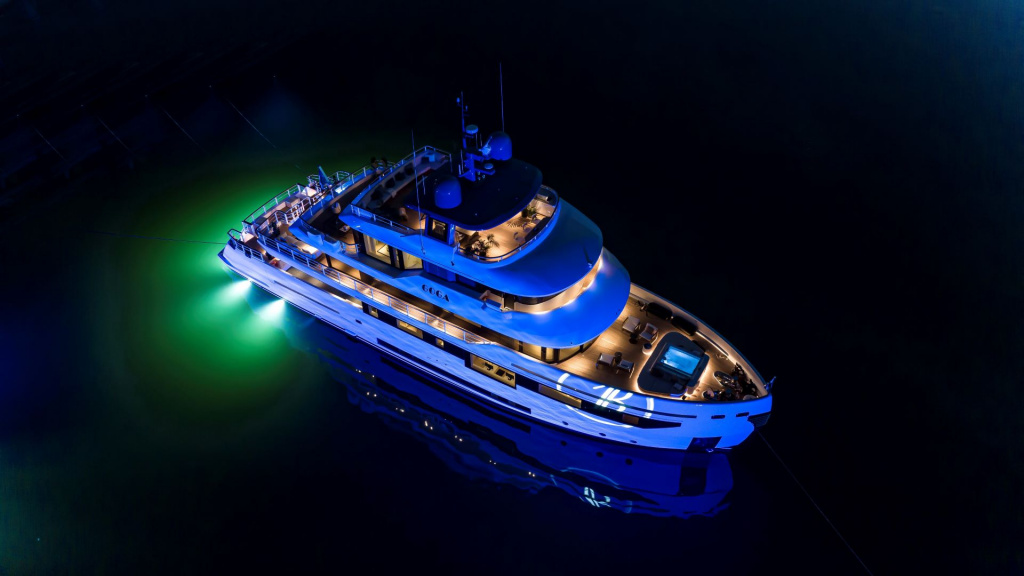 Benetti-B.YOND-37M-Goga.jpg Benetti-B.YOND-37M-Goga.jpg