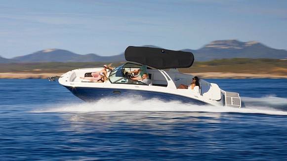 Яхта SEA RAY 270 SDX