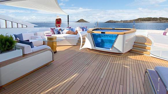 ARROW yacht