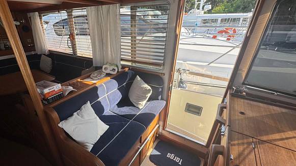 Яхта TARGA 44