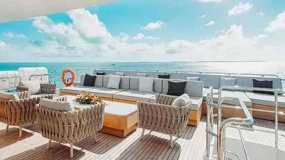 EMINA yacht