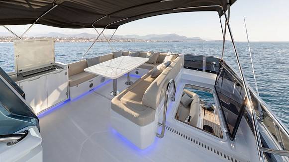 Яхта GALEON 430 EXPLORER