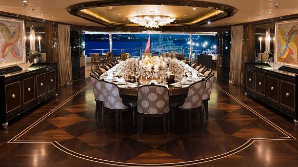 INVICTUS yacht