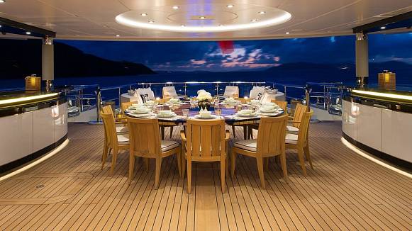 WHISPER yacht