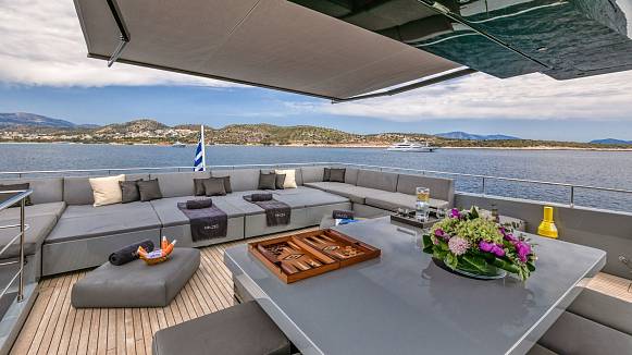 MADO yacht
