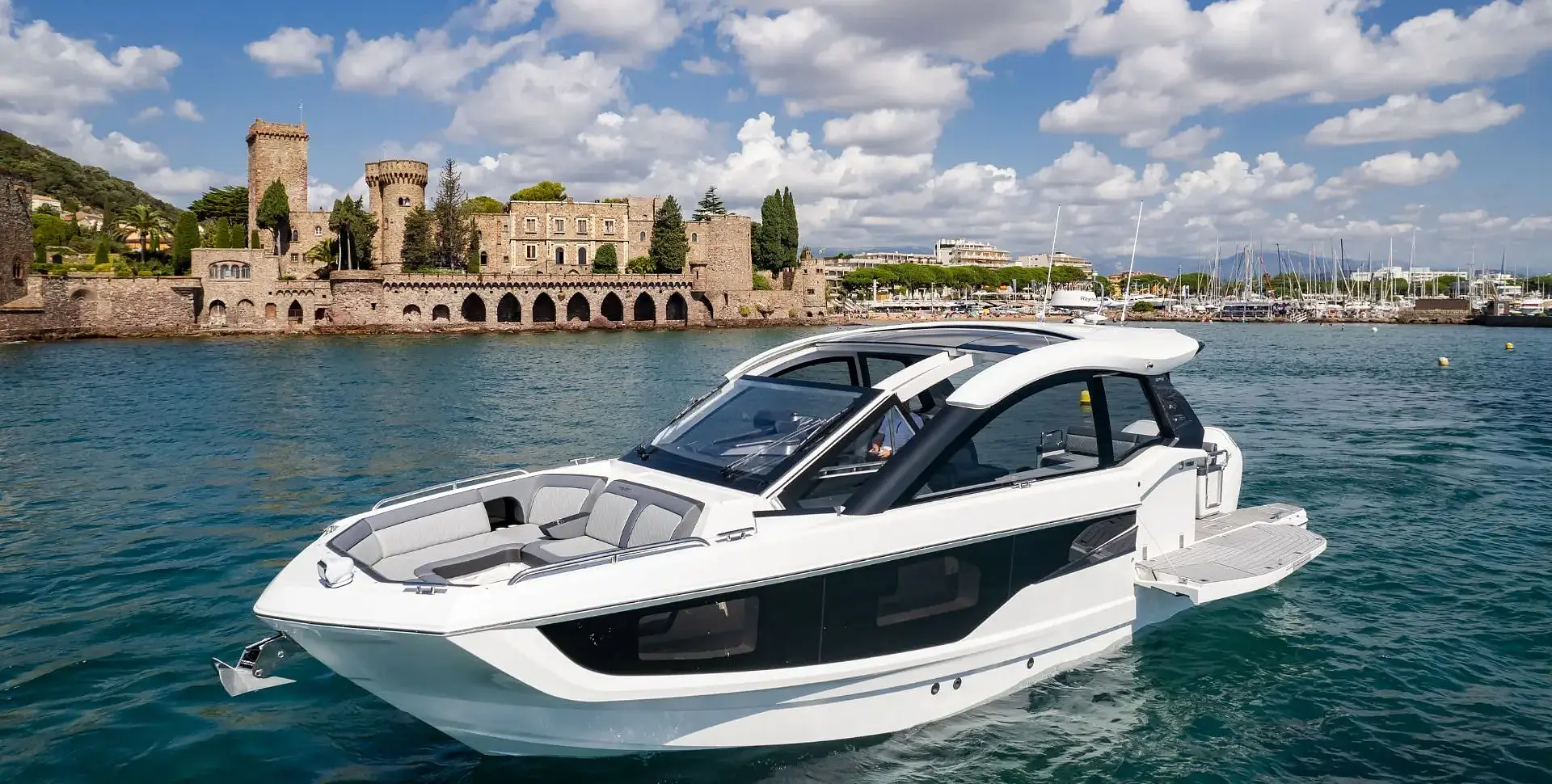 Яхта Galeon 375 GTO