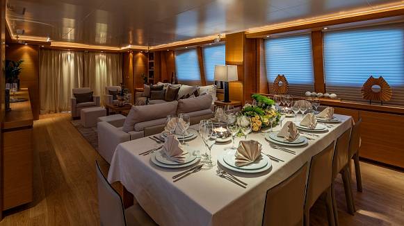 CELIA yacht