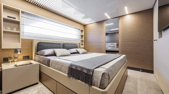 PIOLA yacht