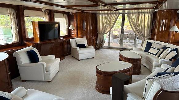 FRIENDSHIP yacht