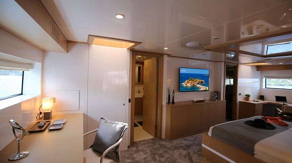 OTTAWA IV yacht