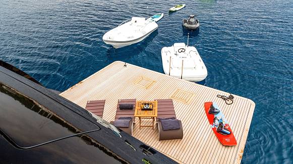 MADO yacht