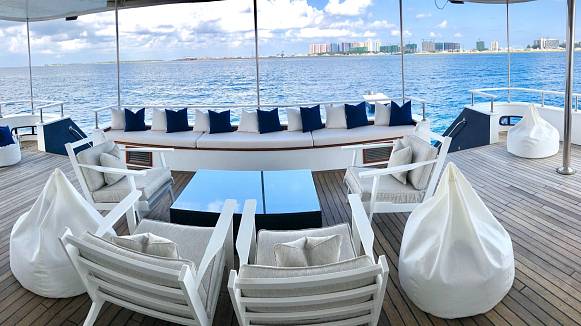 SAFIRA yacht