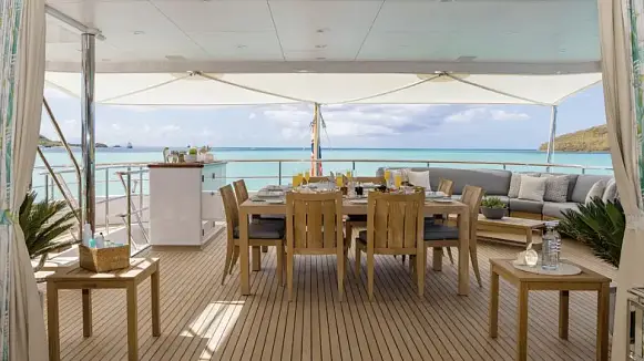 GLADIATOR yacht