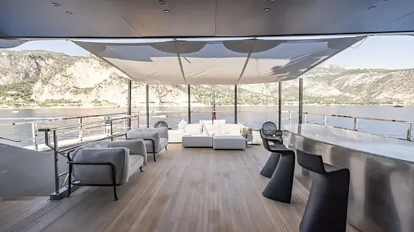 VIRTUOSITY yacht
