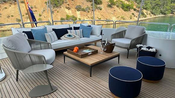 FRIENDSHIP yacht