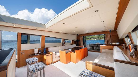 ECLAT yacht