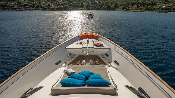 SEVENTH SENSE yacht