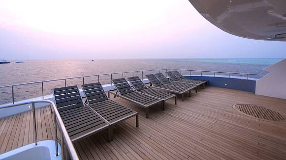 SEAREX yacht
