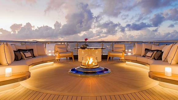 WHISPER yacht