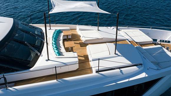 JAG'B yacht