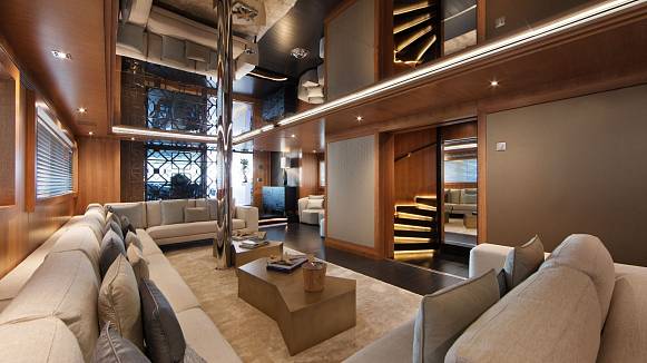 BEATRIX yacht