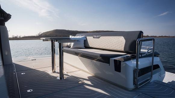 Яхта GALEON 435 GTI