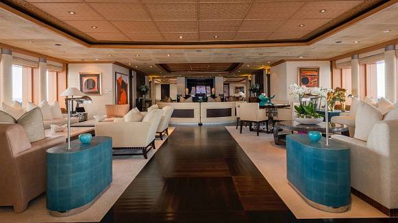 SUNRAYS yacht