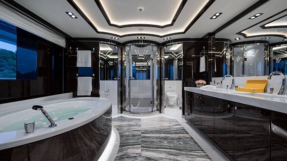 O'PTASIA yacht