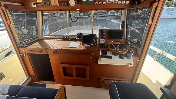 Яхта TARGA 44