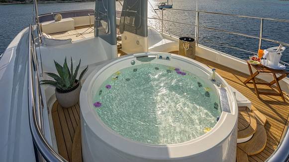 SEVENTH SENSE yacht