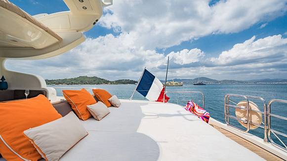 ECLAT yacht