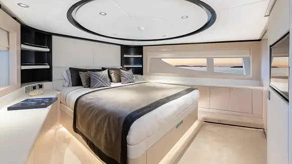 TRUE SENSE yacht