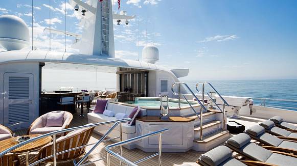 INVICTUS yacht