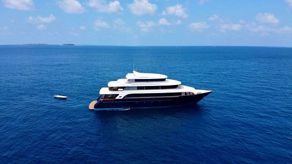 SAFIRA yacht