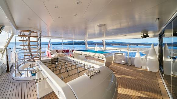 HAPPY ME yacht