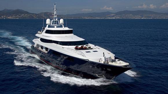 BURKUT yacht