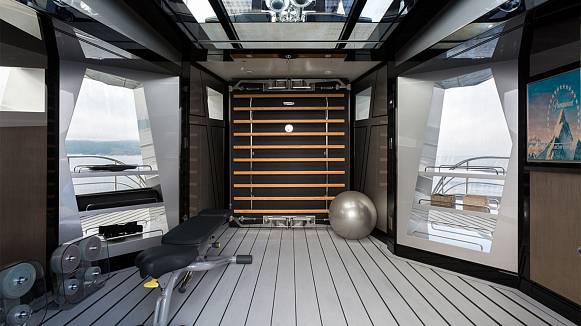 OKTO yacht