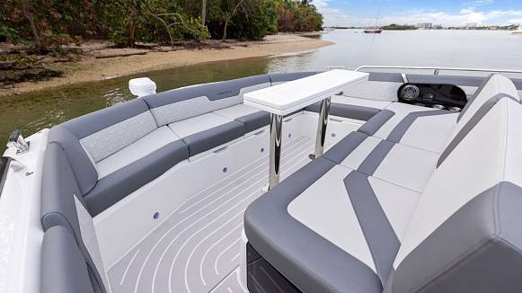 Яхта GALEON 435 GTO
