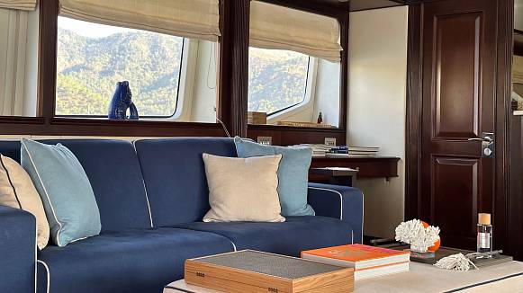 FRIENDSHIP yacht
