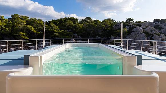 O'PTASIA yacht