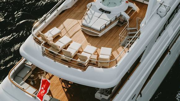 VERTIGO yacht