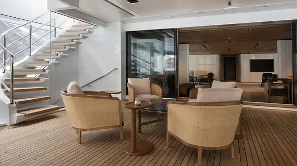 CLOUDBREAK yacht