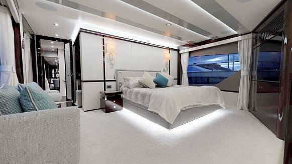 MR. K IRISTON yacht