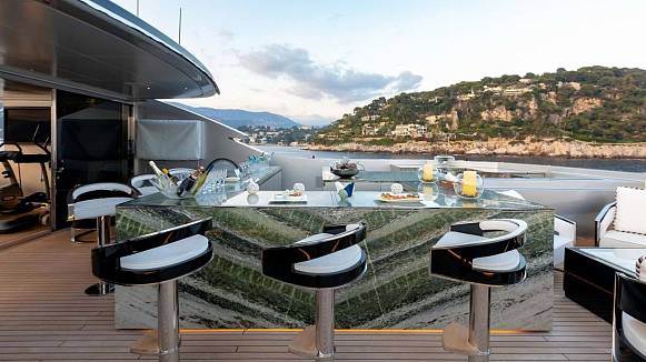 SARASTAR yacht