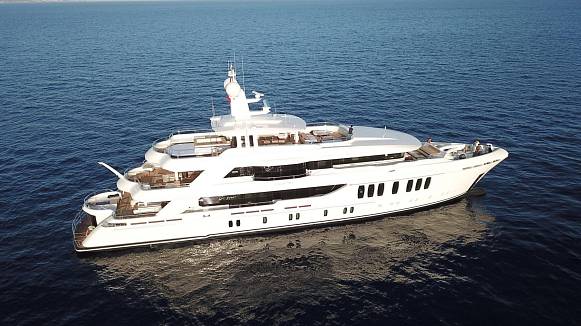 LIQUID SKY yacht