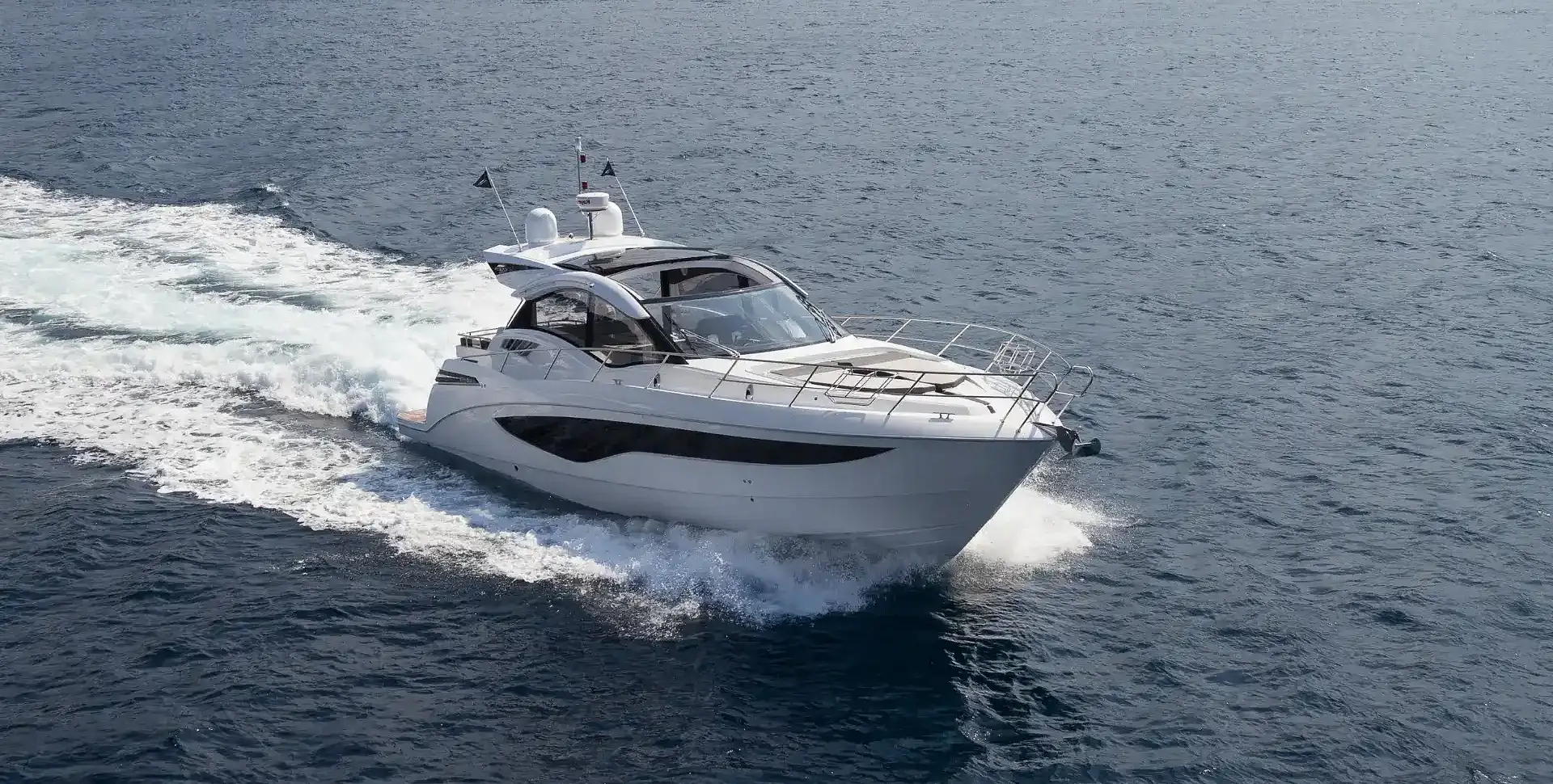 Яхта GALEON 485 HTS
