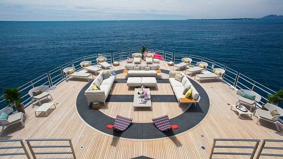 NAIA yacht