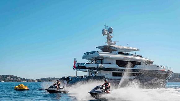 INFINITY NINE yacht